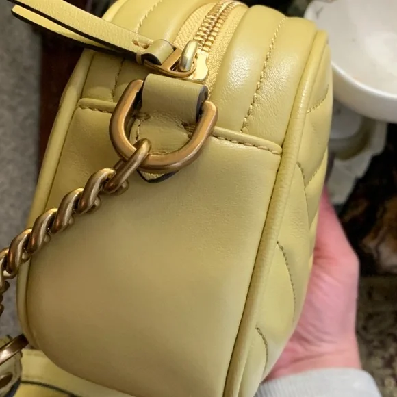 SOLD⛔️Authentic TORY BURCH Quilted leather logo zip top Crosby - Picture 11 of 16